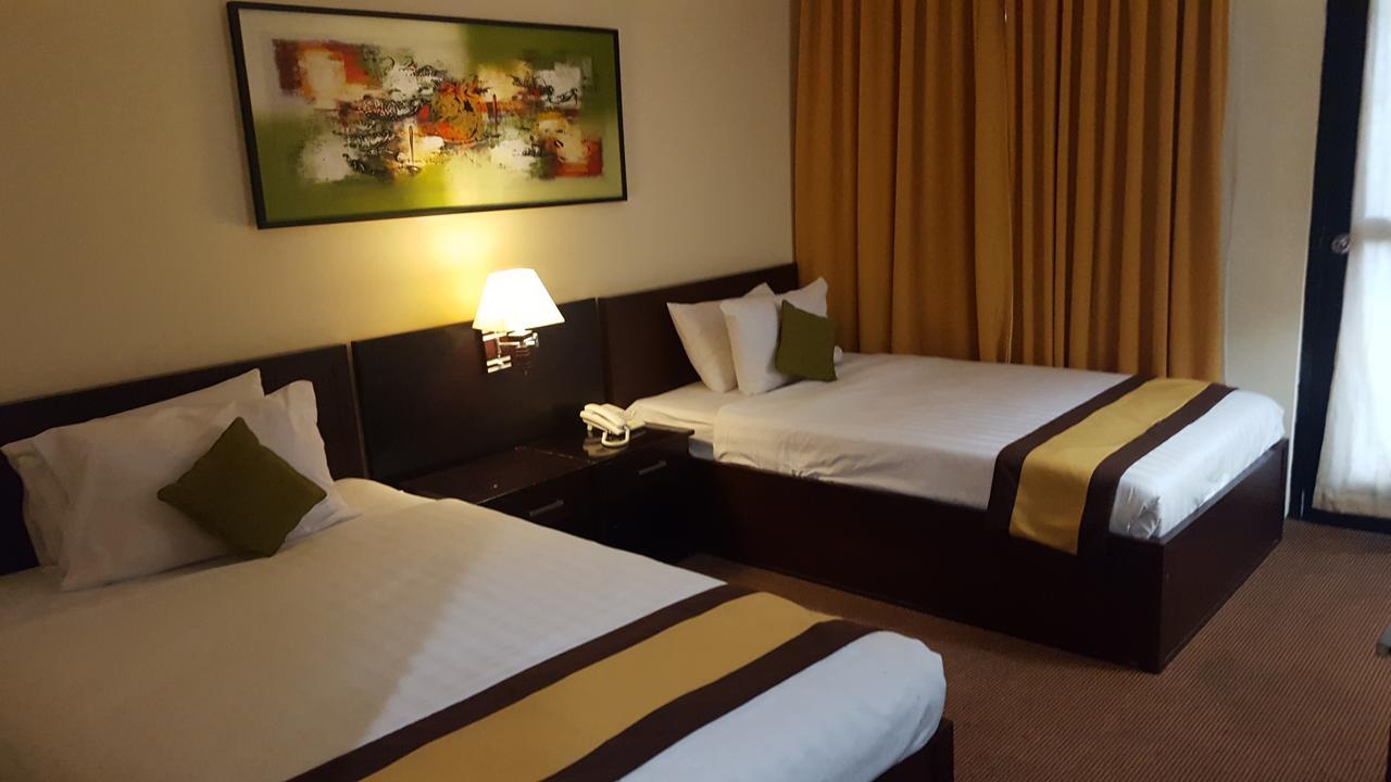 Grand Tembaga Hotel Timika Ngoại thất bức ảnh