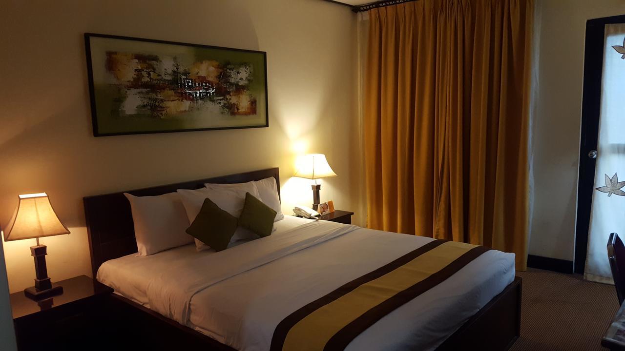 Grand Tembaga Hotel Timika Ngoại thất bức ảnh